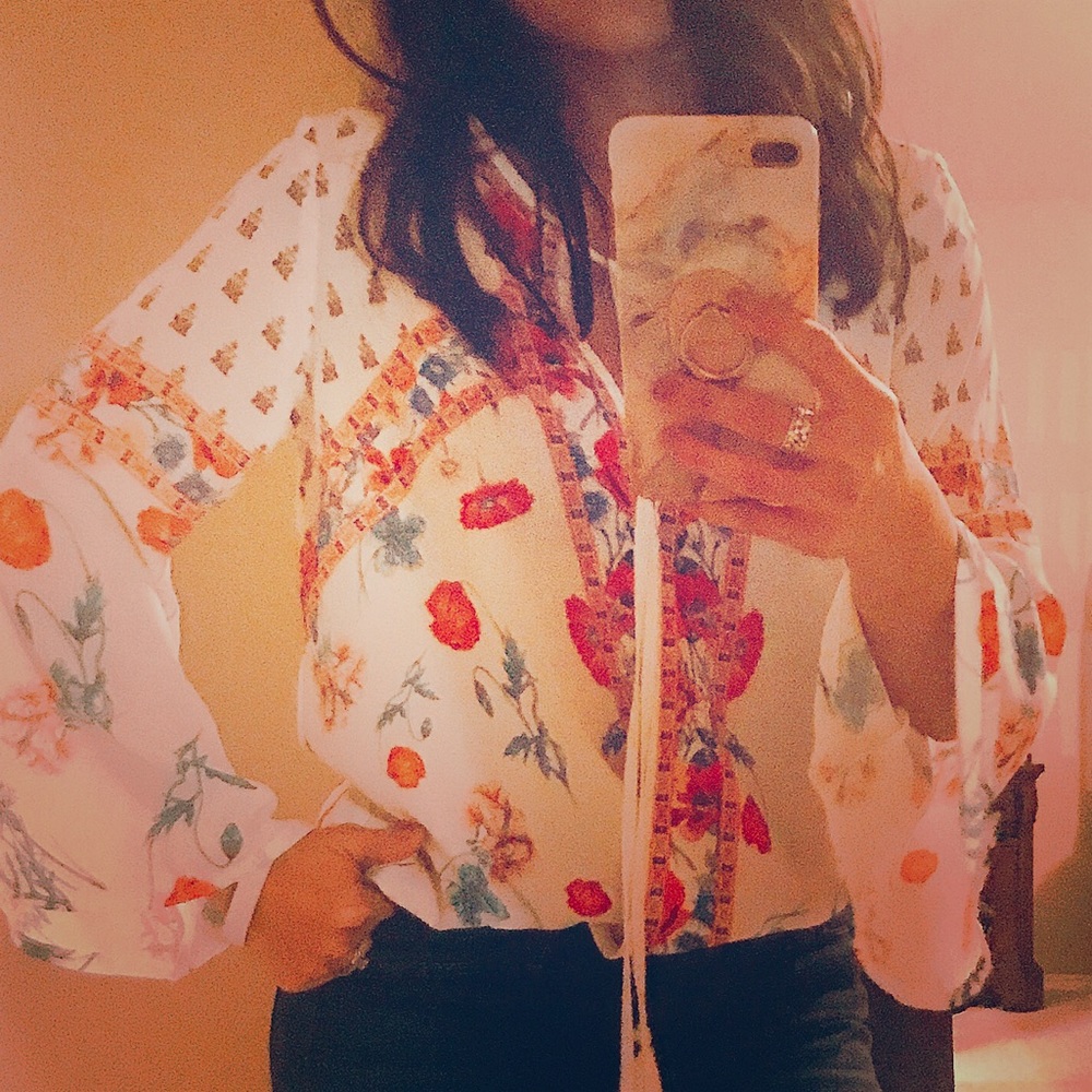 Boho chic floral top